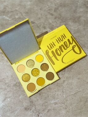 ColourPop Uh-Huh Honey Eyeshadow Palette